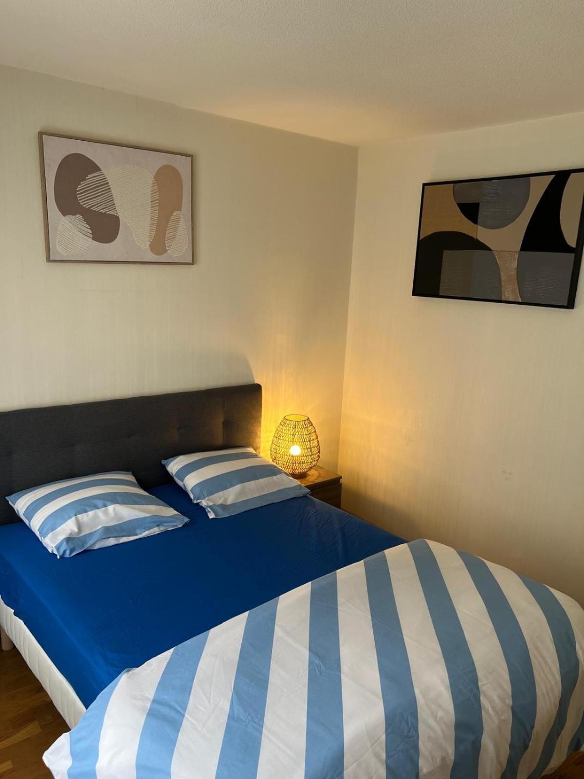 Champion Suites Sarcelles Bagian luar foto
