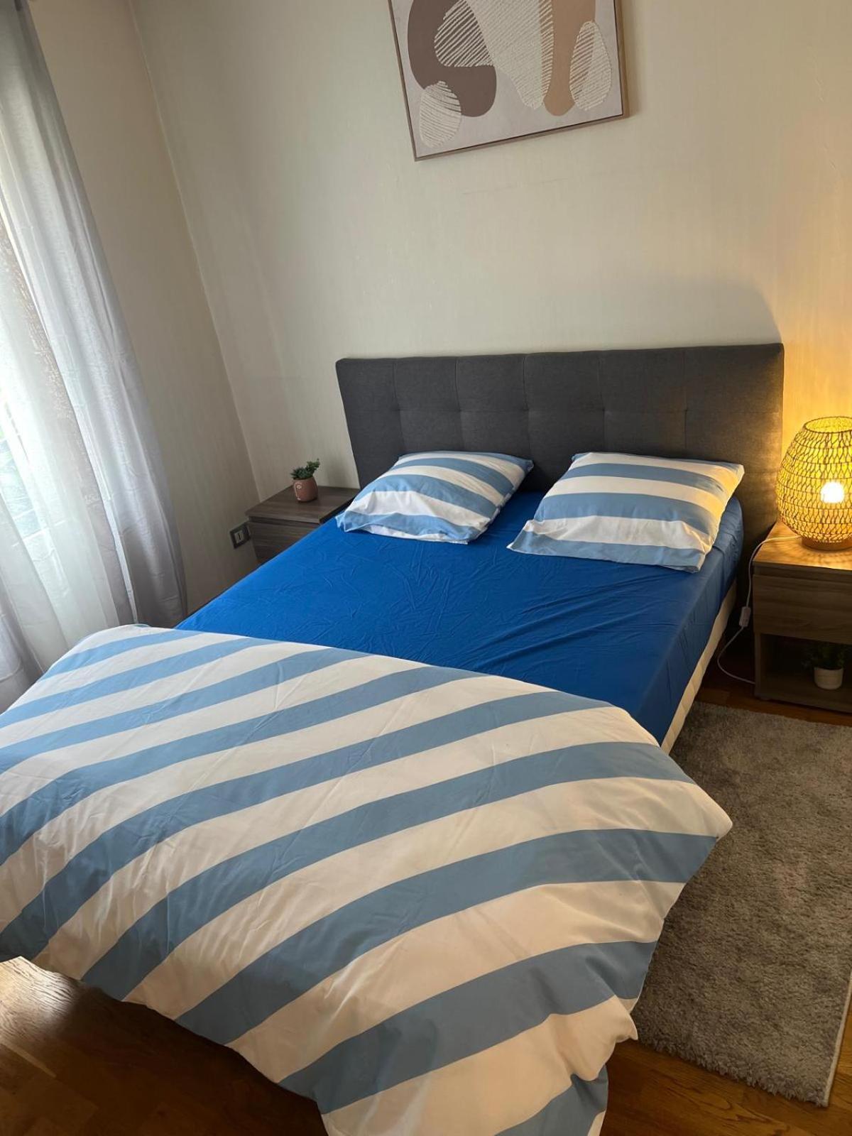 Champion Suites Sarcelles Bagian luar foto